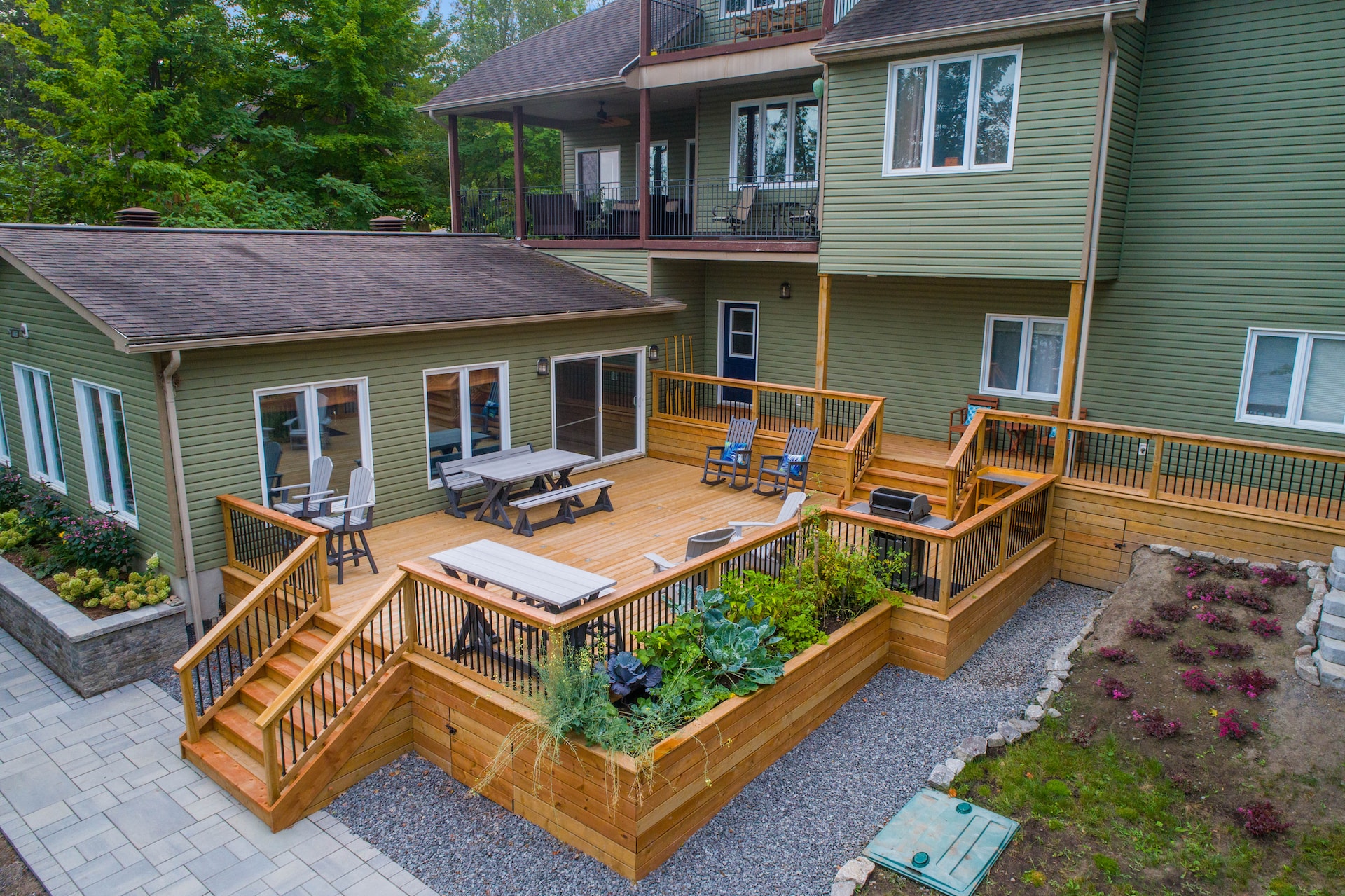 Reasons to Add a Deck to Your Home