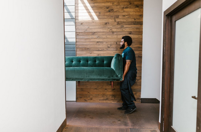 The Essential Guide to Hiring Home Appliance Movers: What to Look For